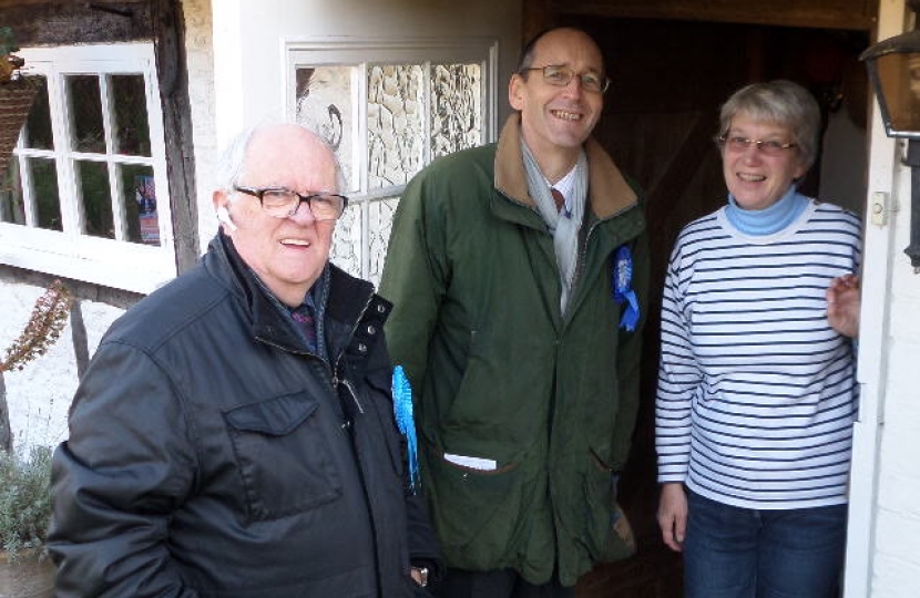 David Harwood and Andrew Tyrie MP meeting residents in Southbourne